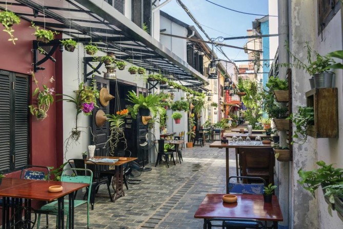 Pub Street - Siem Reap Travel Guide