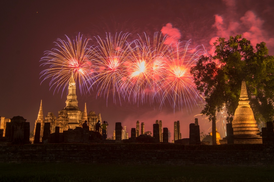 Sukhothai Loy Krathong