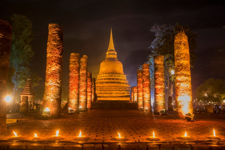 Sukhothai Loy Krathong