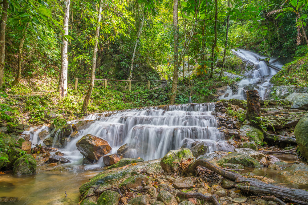 Mae Kampong Waterfall