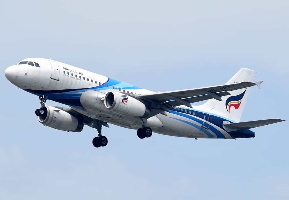 เครื่องบินจากสายการบิน Bangkok Airways