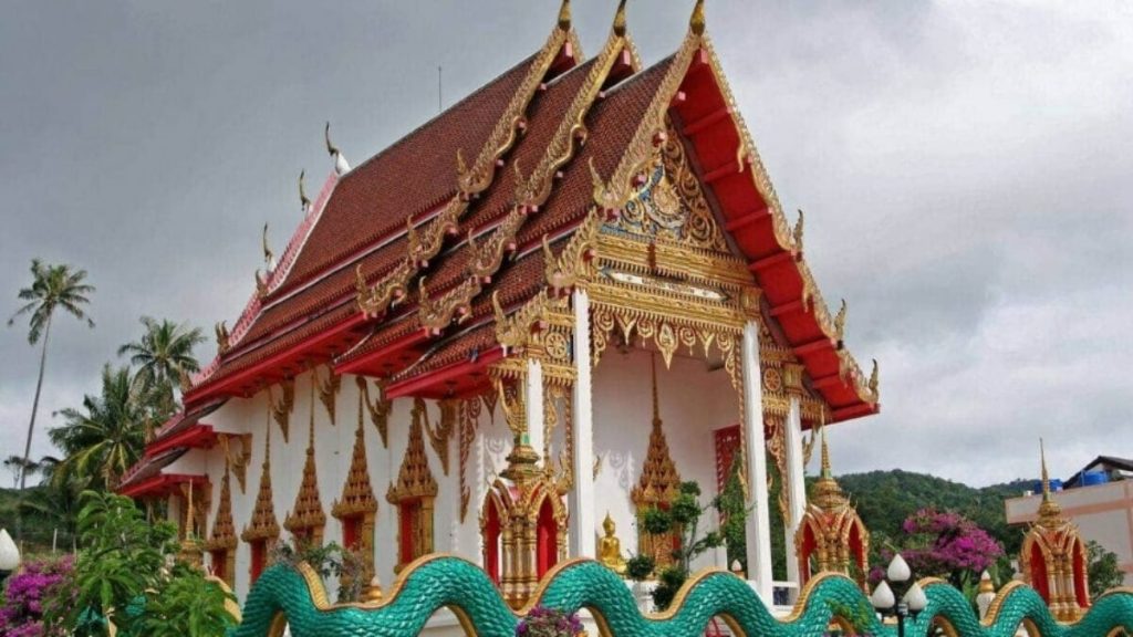 Must See Temples in Phuket