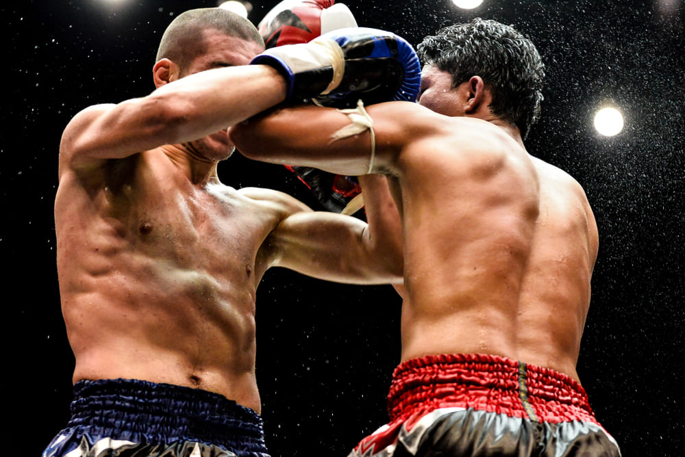 Two men boxing