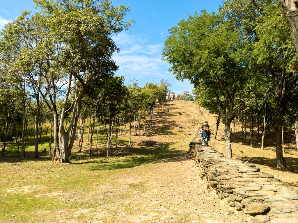 ที่เที่ยวสุโขทัย วัดสะพานหิน