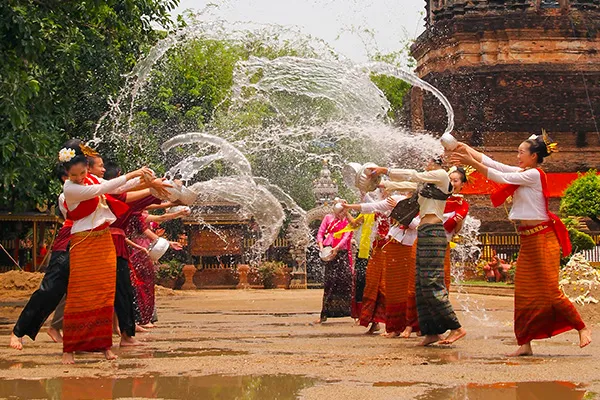 Celebrate songkran 