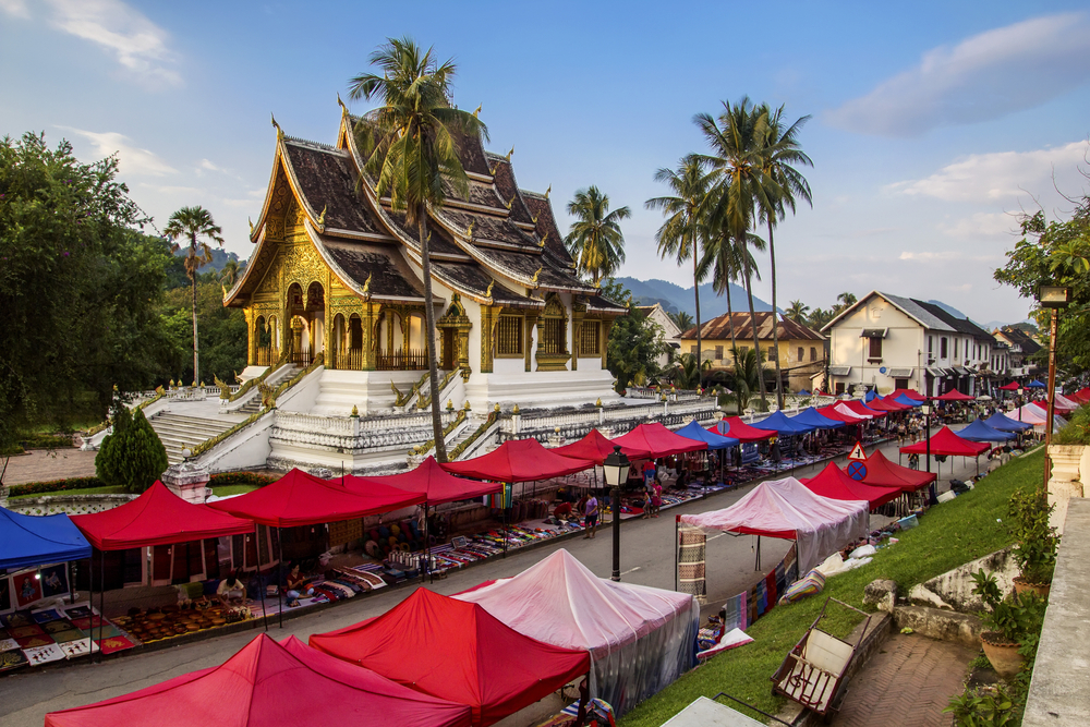 ตลาดเช้าหลวงพระบาง