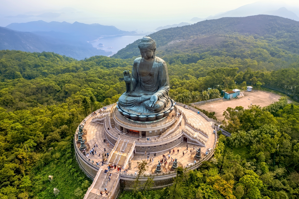 Tian Tan Buddha Statue