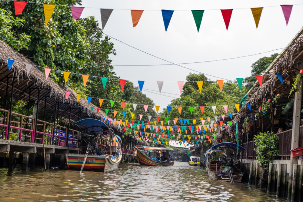 Klong Lat Mayom Floating Market