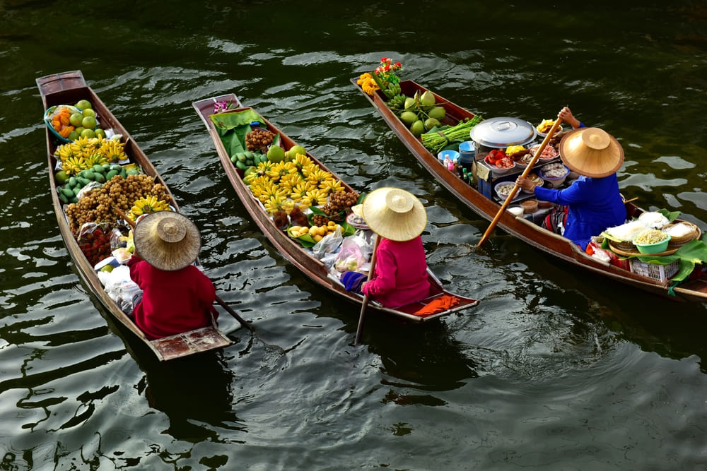 Top 10 Floating Markets Near Bangkok for a Perfect Day Out