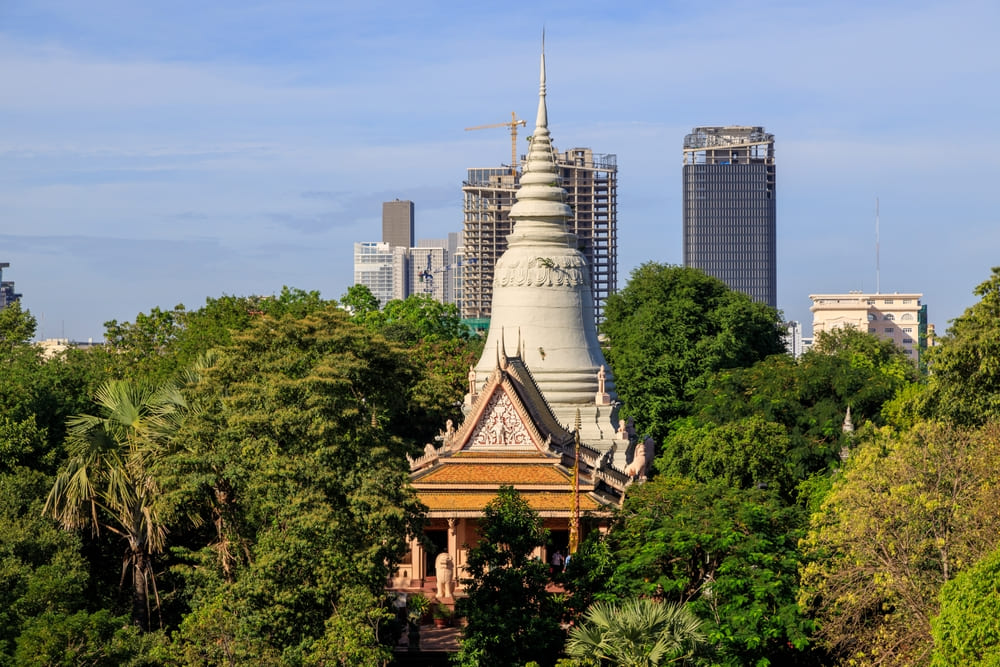 Wat Phnom in Phnom Penh