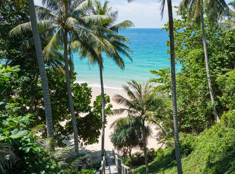 หาดในทอน ภูเก็ต