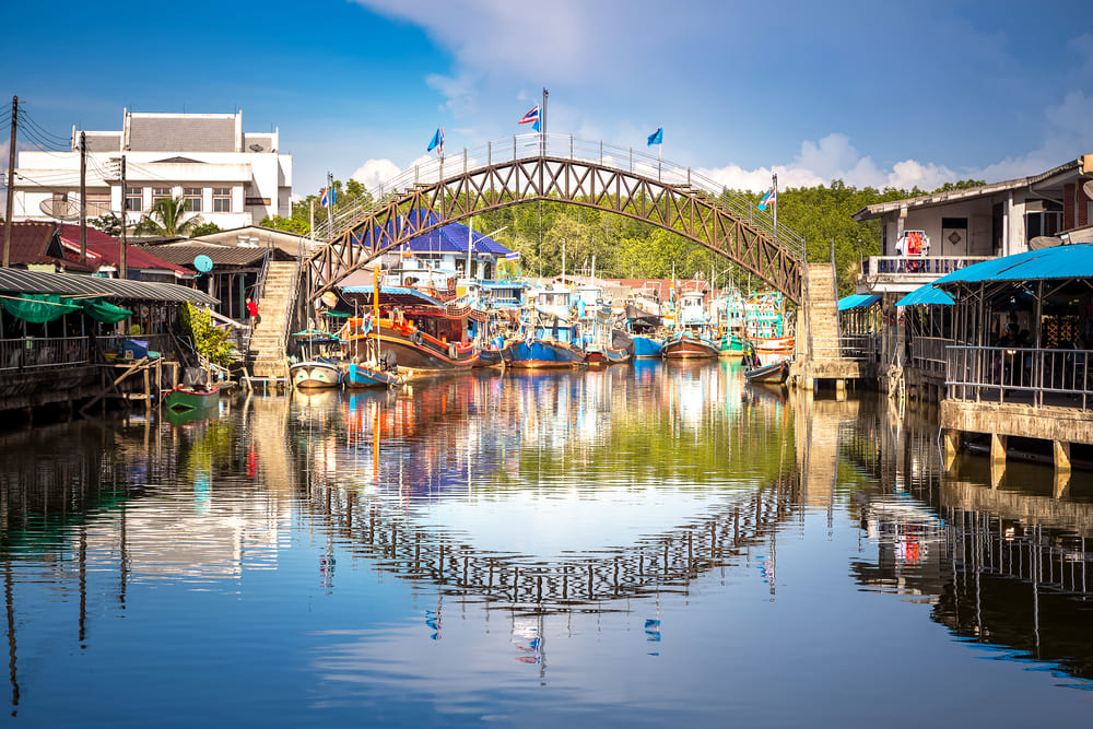 Curved bridge in Ban Nam Chiao Village, Trat