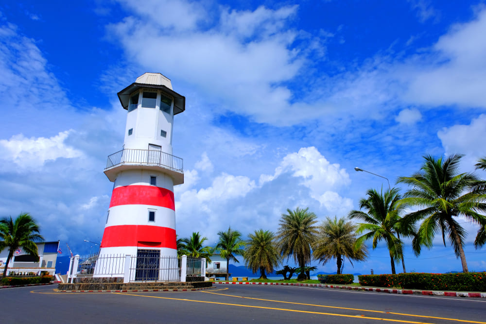 Laem Ngop Lighthouse, Trat
