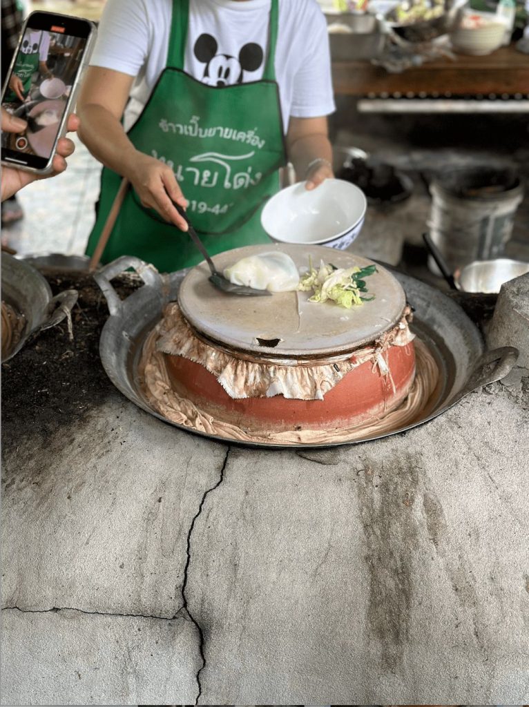 Khao Perp Yai Krieng in Sukhothai