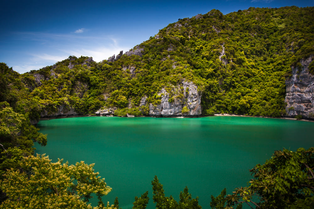 เที่ยวหมู่เกาะอ่างทอง ที่ เกาะแม่เกาะ