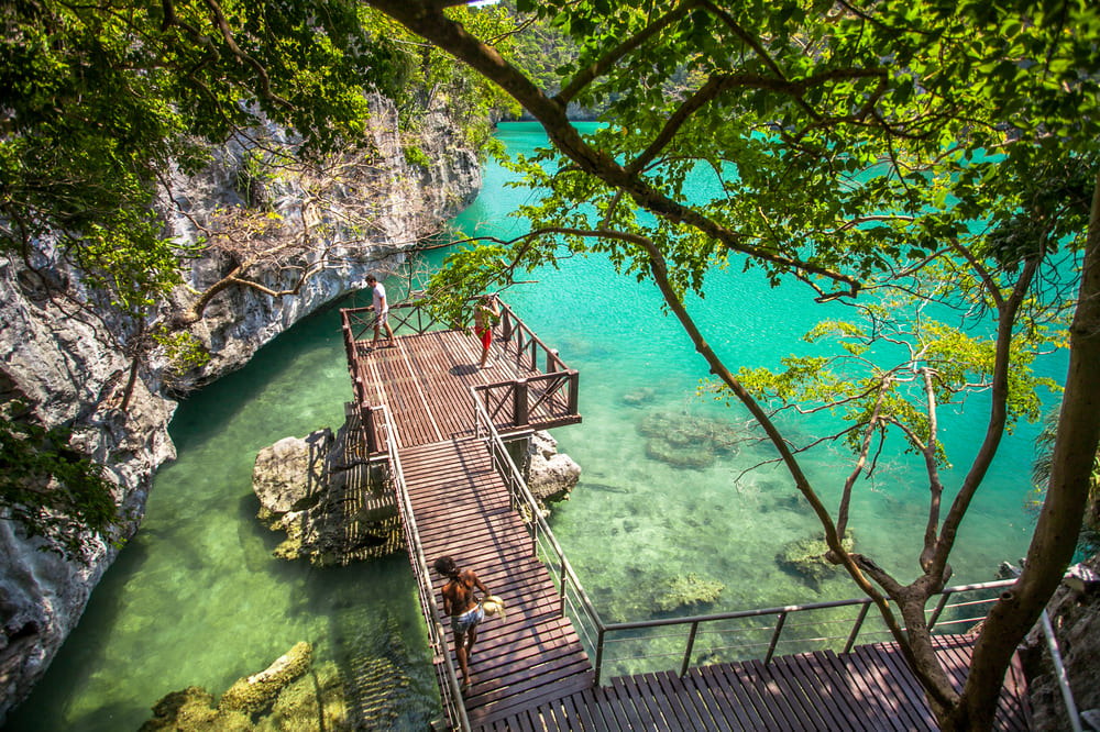 พื้นที่ชมทะเลใน หมู่เกาะอ่างทอง