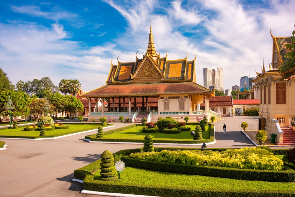 ที่เที่ยวปลายฝนต้นหนาว พระบรมราชวังจตุมุขมงคล กัมพูชา
