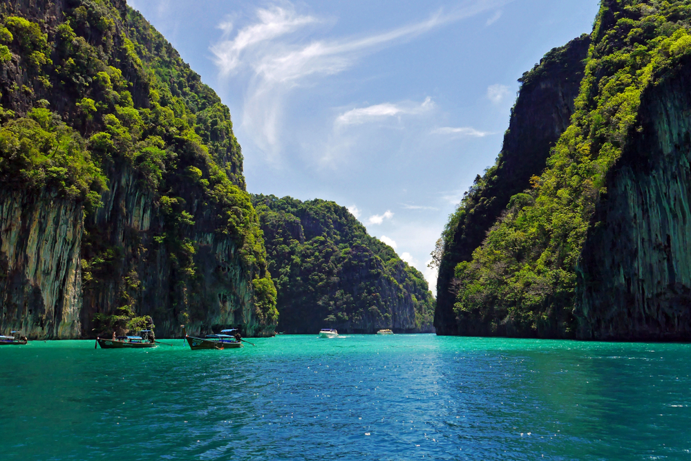 ปิเละลากูน เกาะพีพี จังหวัดกระบี่