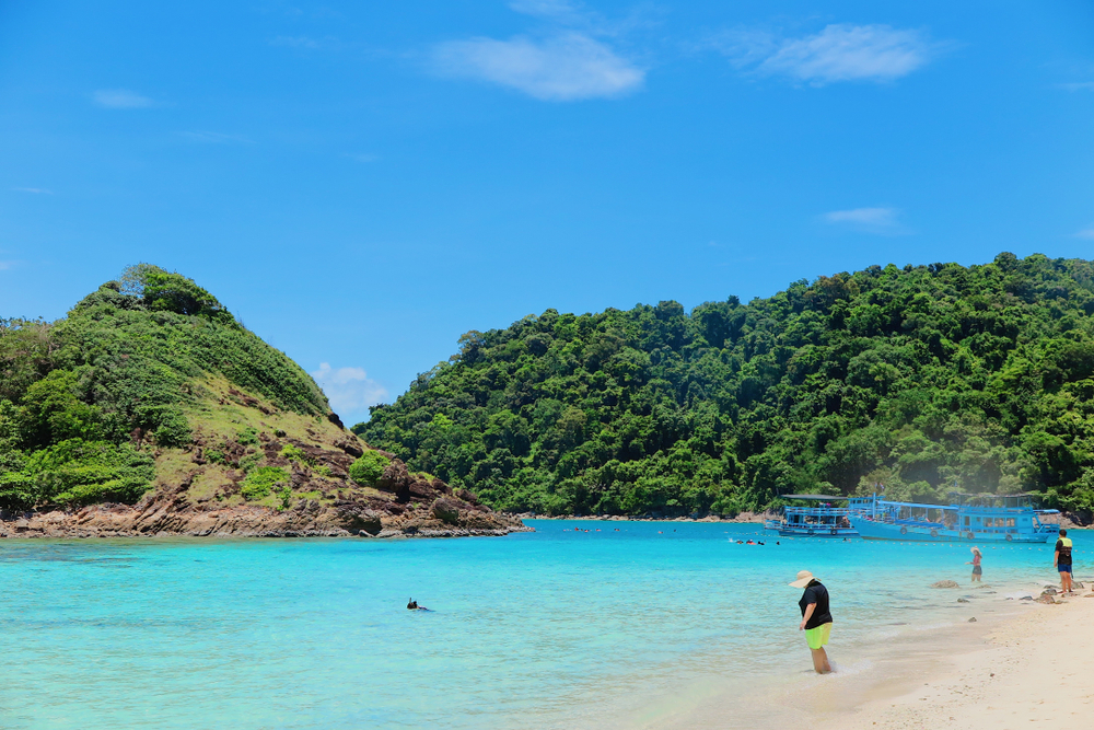 เกาะยักษ์ใหญ่ จังหวัดตราด