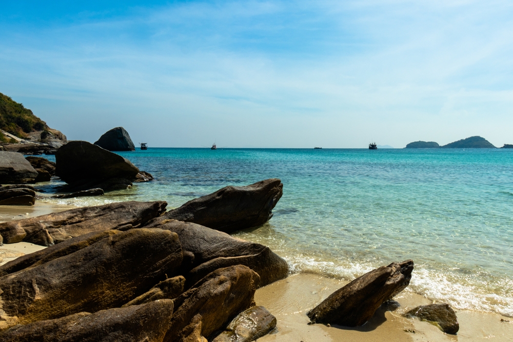 เกาะไม้ไผ่ เกาะพีพี จังหวัดกระบี่