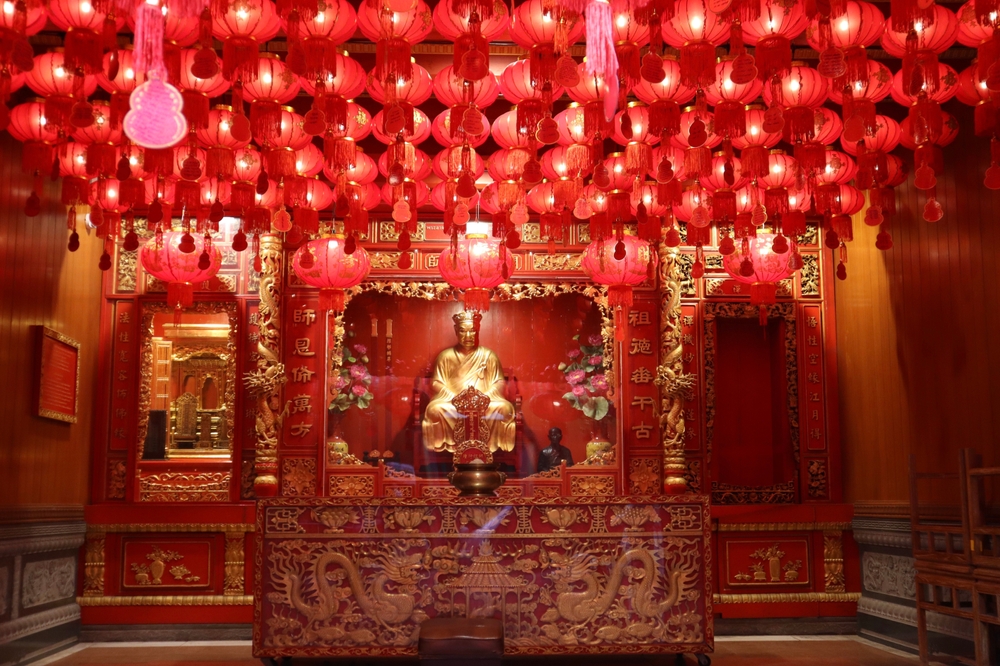 วิหารบูรพาจารย์ ประดิษฐานรูปเหมือนพระอาจารย์จีนวังสมาธิวัตร