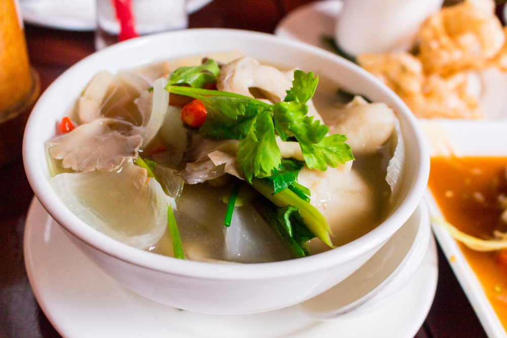 ซุปไก่ อาหาร หลวงพระบาง