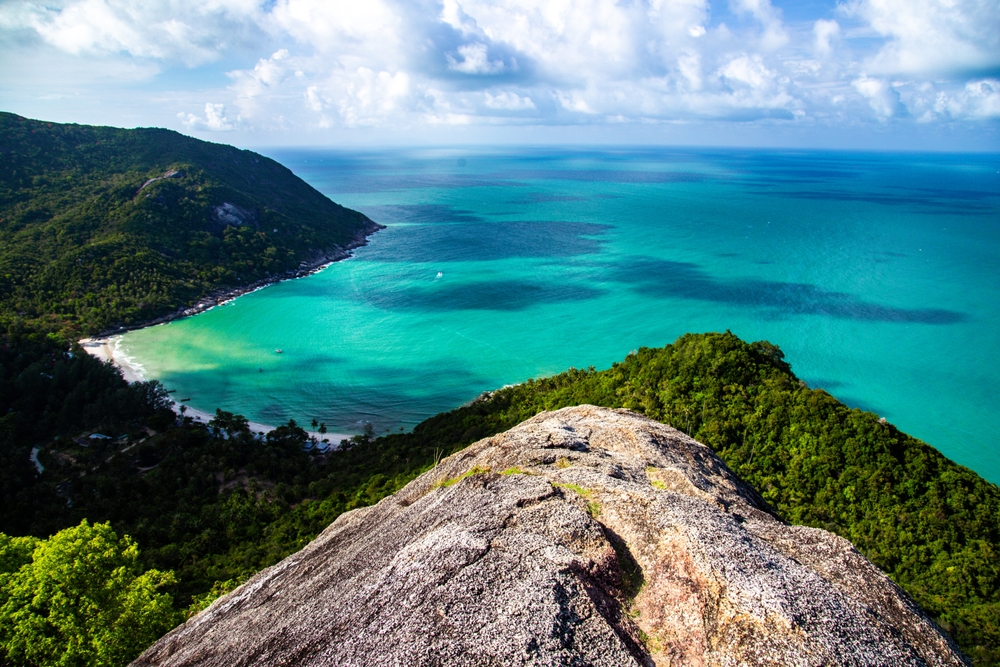 Crystal-clear seawater view from Pha Sawan Viewpoint on Koh Phangan