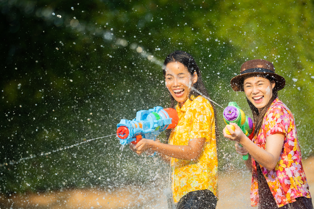 Phuket Songkran Guide