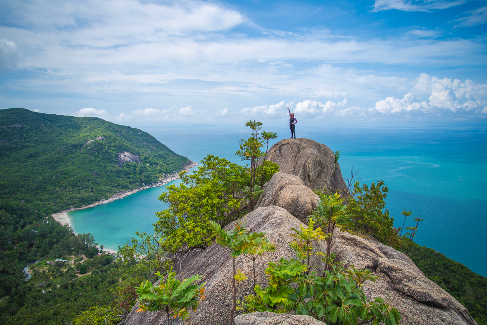 จุดชมวิวผาสวรรค์ เกาะพะงัน จังหวัดสุราษฎร์ธานี