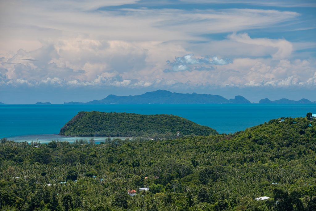 จุดชมวิวโดมศิลา เกาะพะงัน จังหวัดสุราษฎร์ธานี