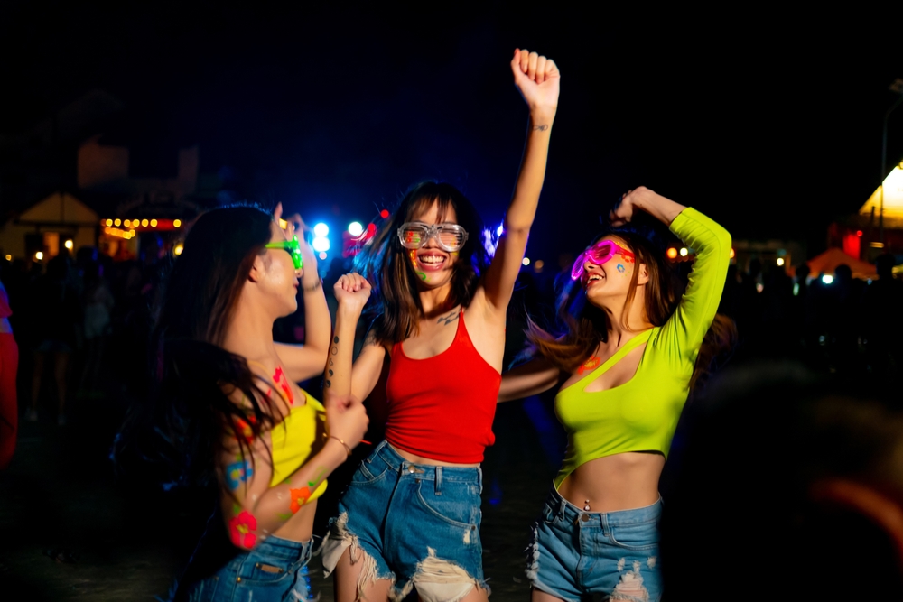 Eden Garden Bar เกาะพะงัน จังหวัดสุราษฎร์ธานี