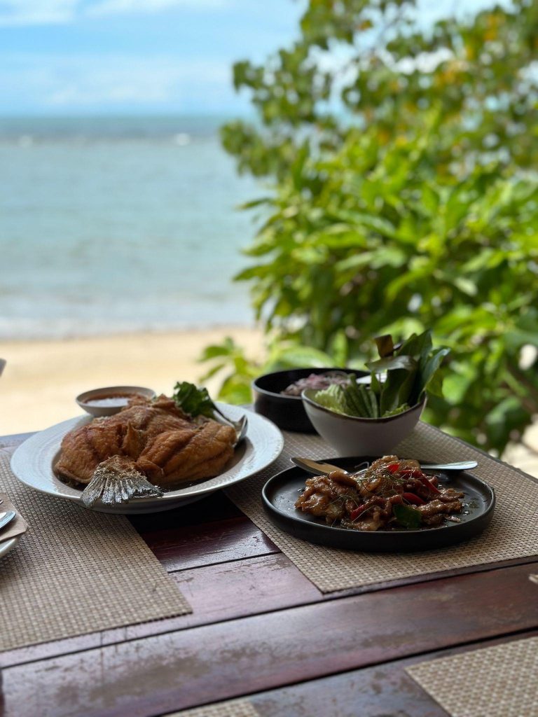 อาหารที่ร้านเสบียงเล ร้านอาหารเกาะสมุย 