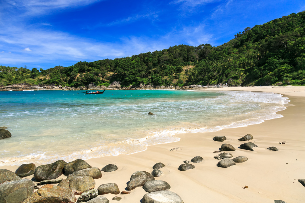 หาดฟรีดอม จังหวัดภูเก็ต (Freedom Beach) ติดอันดับหาดที่สวยที่สุดในโลกปี 2026