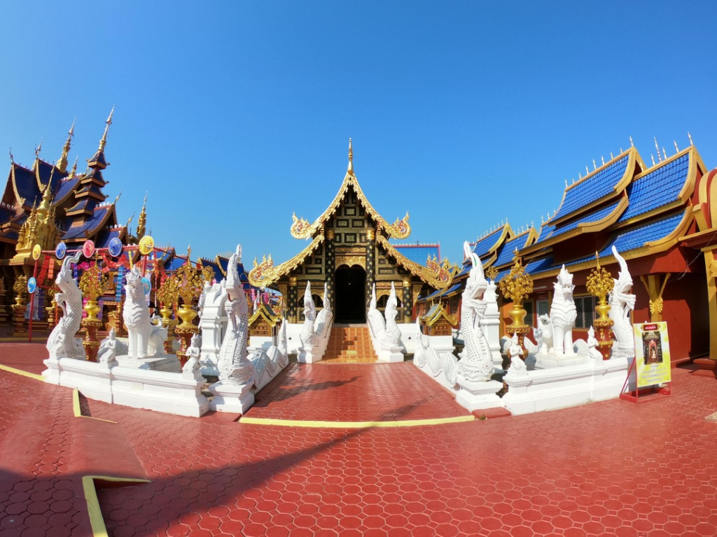 บรรยากาศภายในวัดพิพัฒน์มงคล จังหวัดสุโขทัย