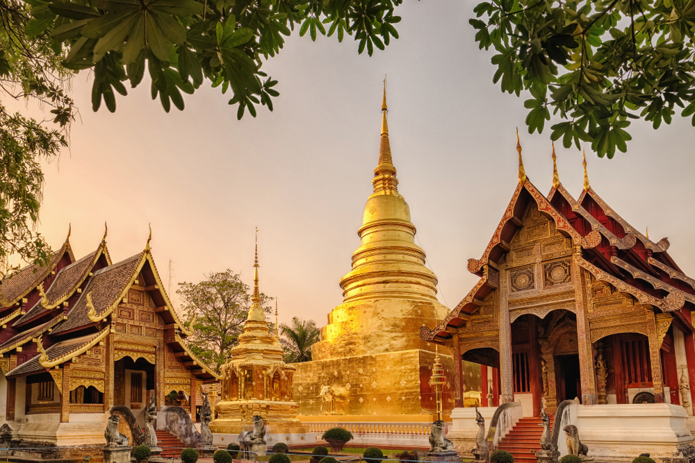 ความสวยงามขององค์เจดีย์และวิหารล้านนาที่วัดพระสิงห์วรมหาวิหาร วัดเชียงใหม่ที่ห้ามพลาด