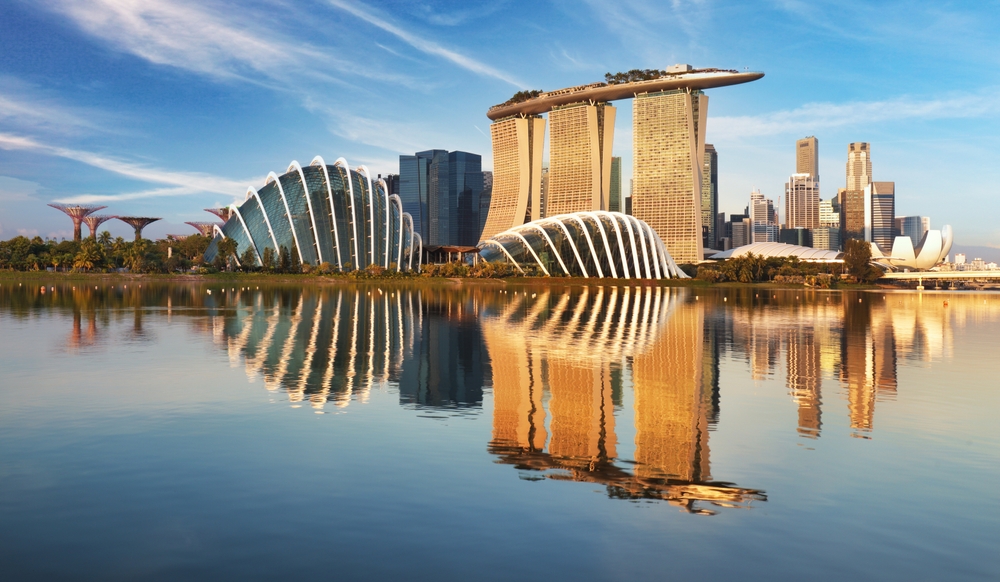 ตึกมารีน่า เบย์ แซนด์ส (Marina Bay Sands) อาคาร 3 ทาวเวอร์ริมน้ำ สถานที่ท่องเที่ยวสิงคโปร์สุดไอคอนิกที่ต้องมาเช็คอิน
